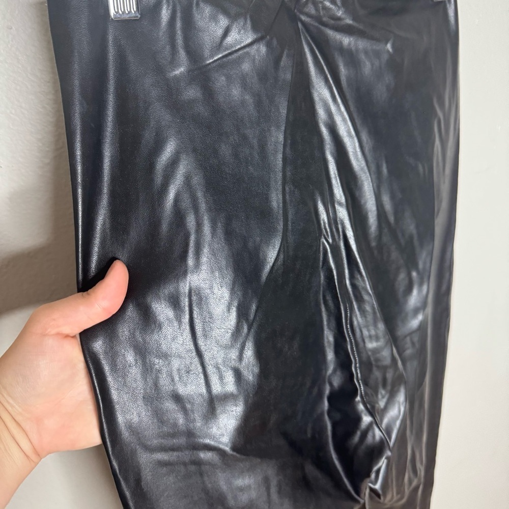 Aritzia Wilfred Free Leather Leggings High Rise Black - Picture 8 of 10